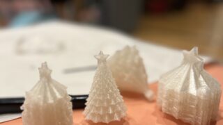 ３Dプリンターでクリスマスツリー！